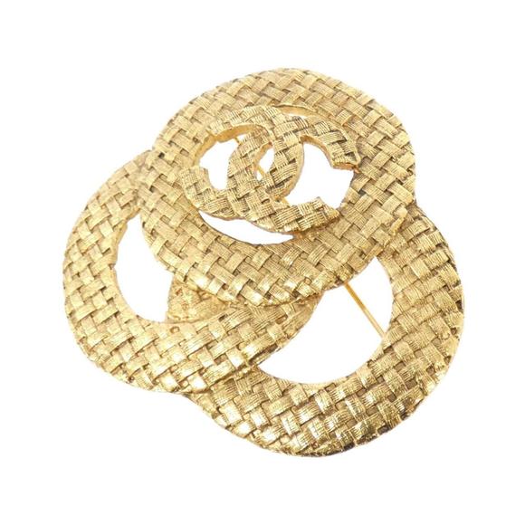 CHANEL Gold Brooch - Picture 1 of 3